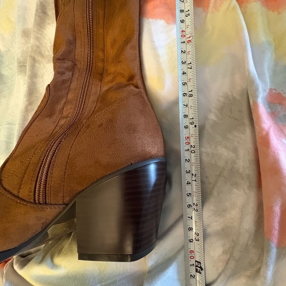 NEW Women 7 
Soft Suede  Brown 
Thigh High Boots
Comfortable and casual - Picture 8 of 8